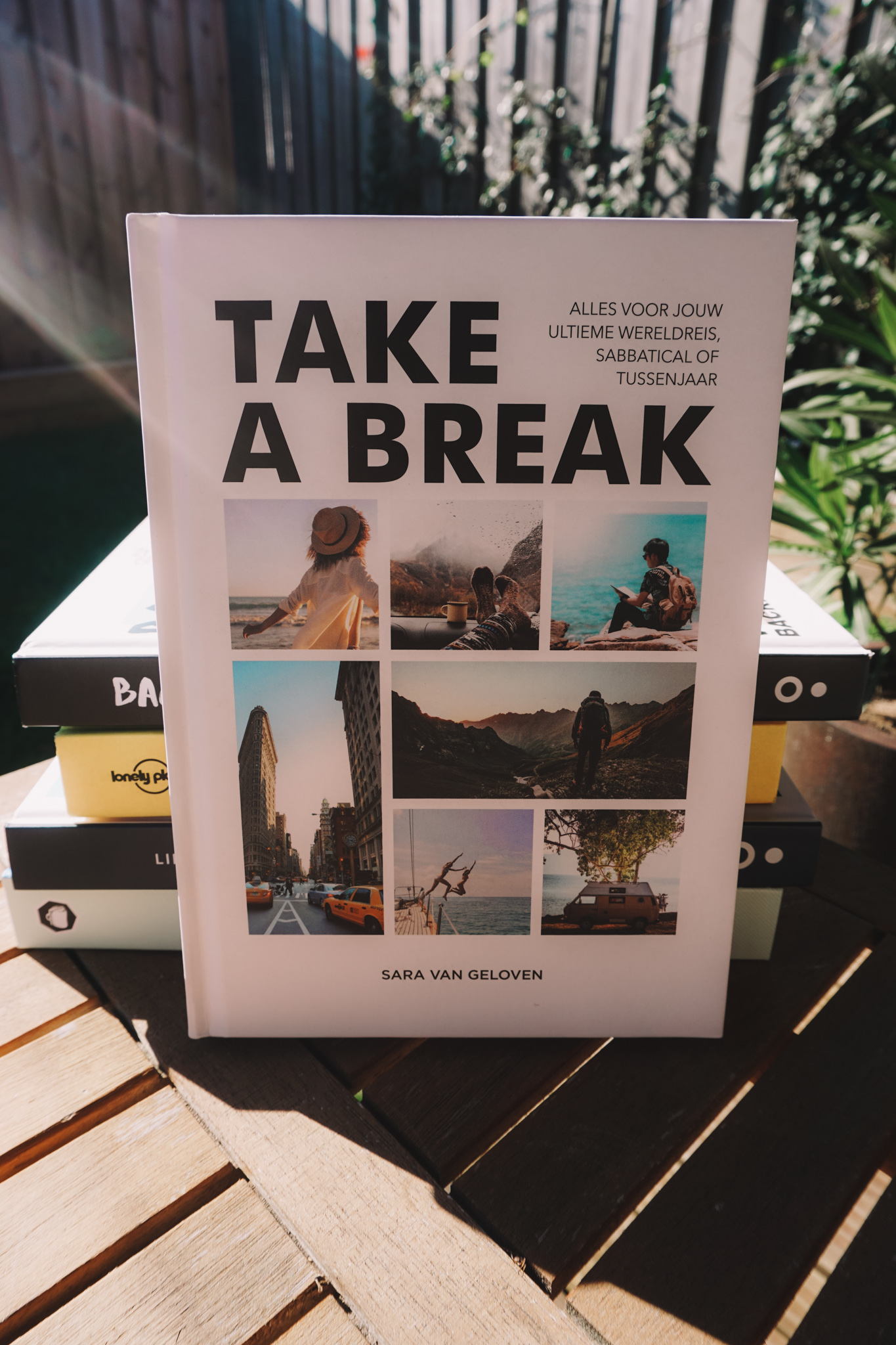 the ultimate travel books to read for travel inspiration, english travel books, dutch travel books, take a break, sara van geloven