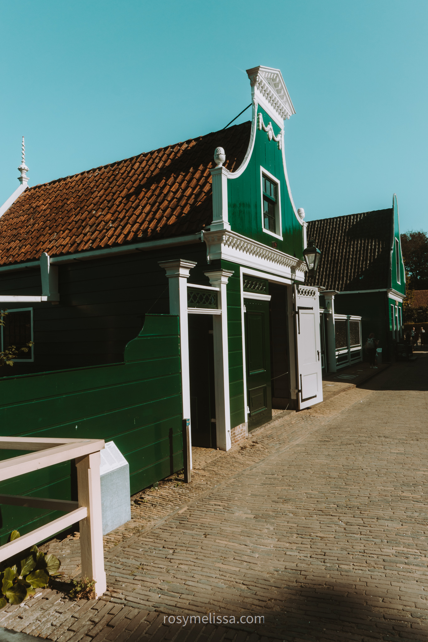 a dark green dutch house from the history of the netherlands